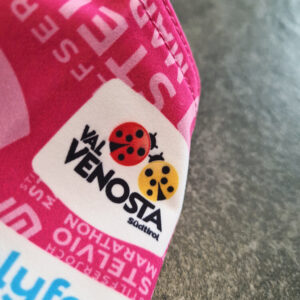 customised magenta stirnband